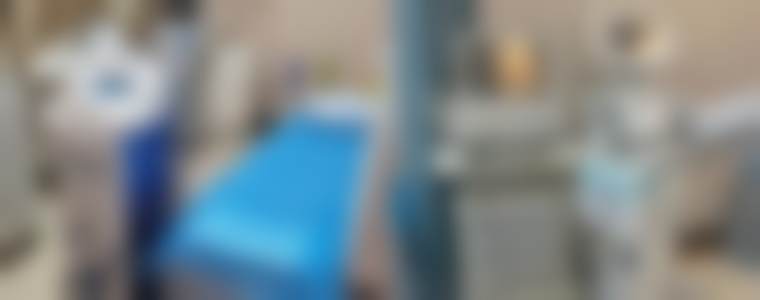 依托成都艾米丽清颜医疗美容门诊部的专精平台